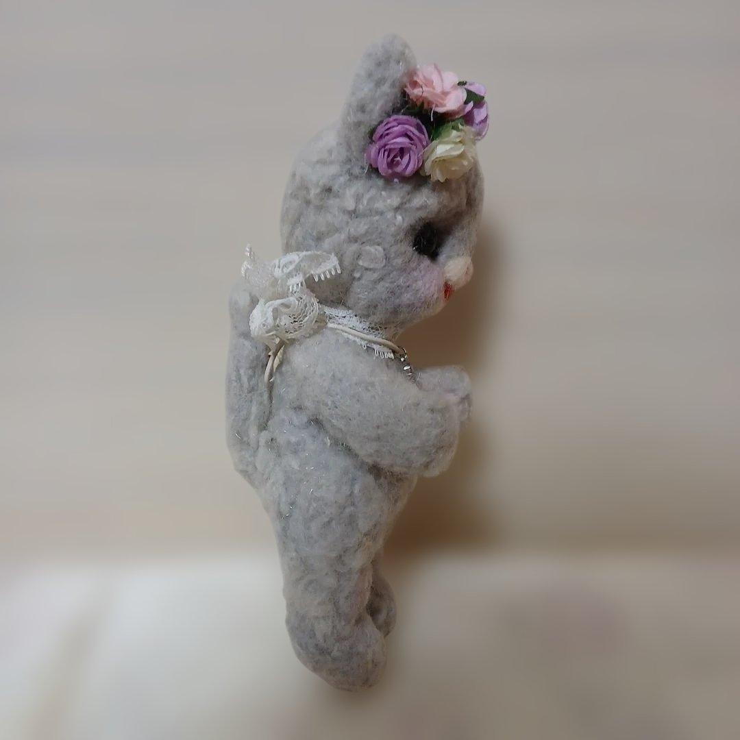 作家様　羊毛フェルト　ネコ　ぬいぐるみ