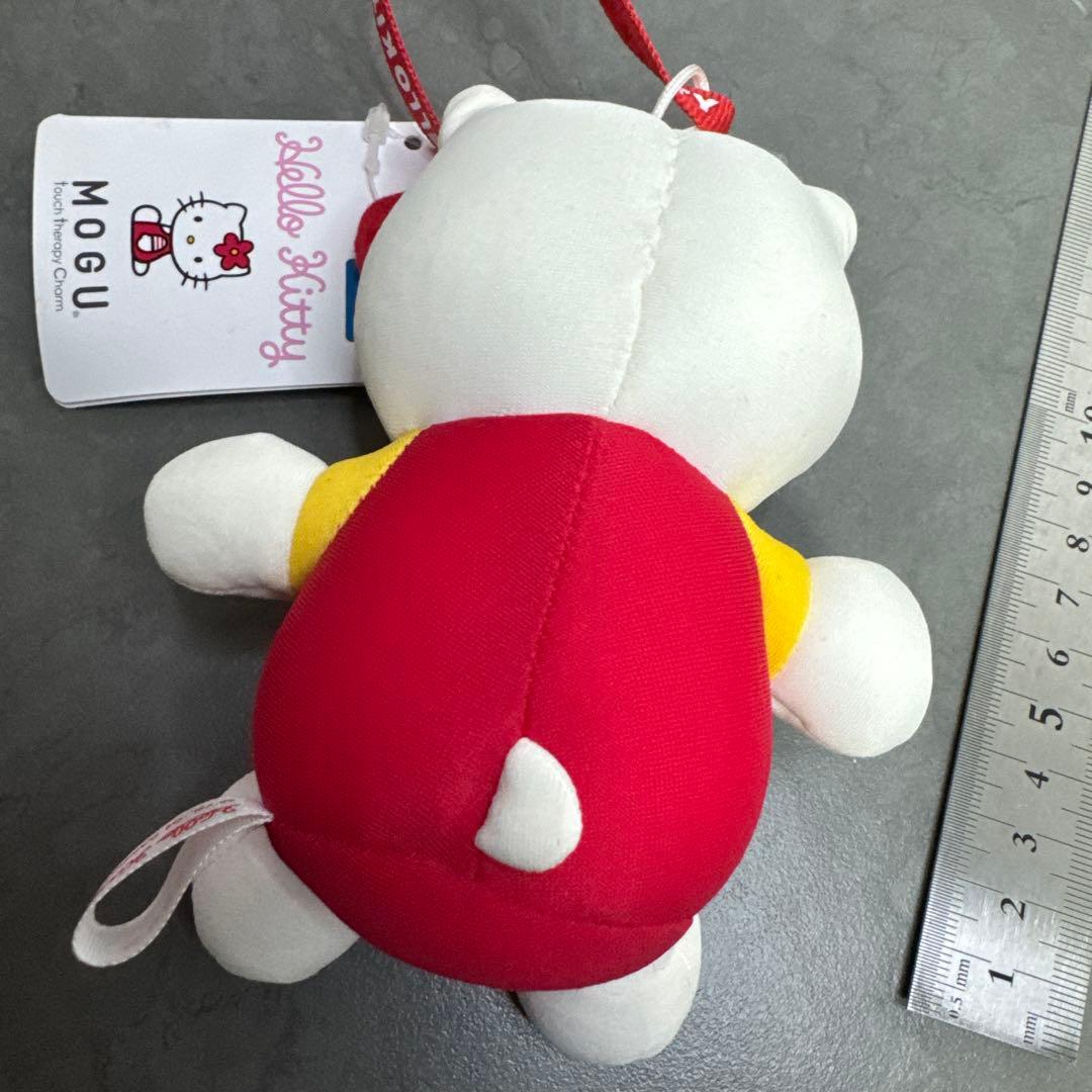 レア　サンリオ　ハローキティMOGU タッチセラピー チャーム