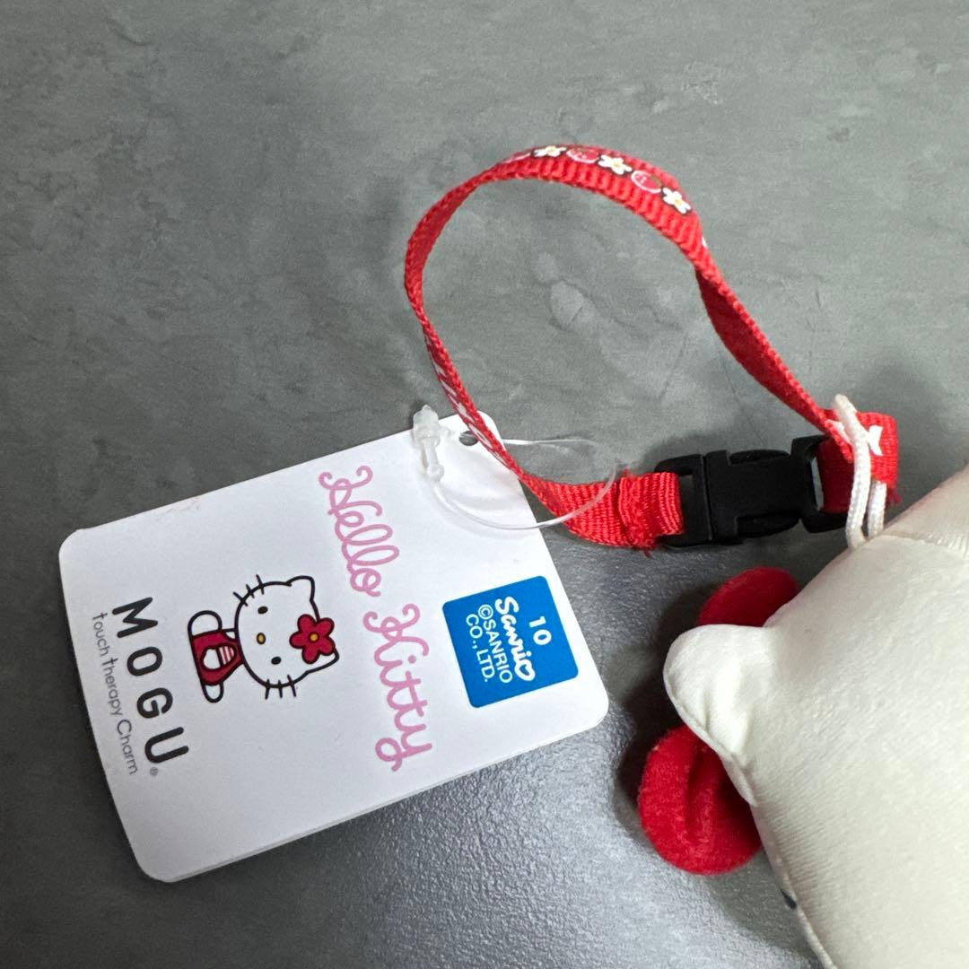 レア　サンリオ　ハローキティMOGU タッチセラピー チャーム