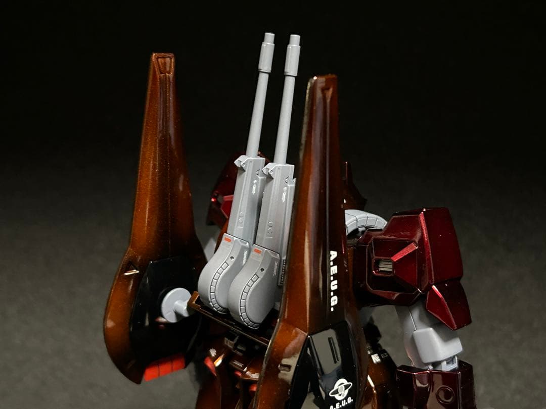 MGリックディアスクワトロ機　キャンディーグラデーション塗装完成品