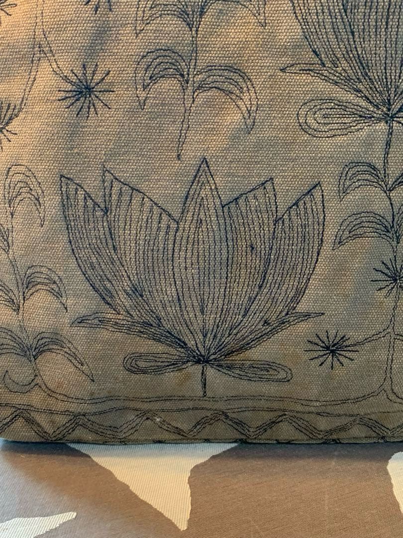 イッセイミヤケ　タマシャ　バック　難あり　 形的には使用感を感じない位の美品です