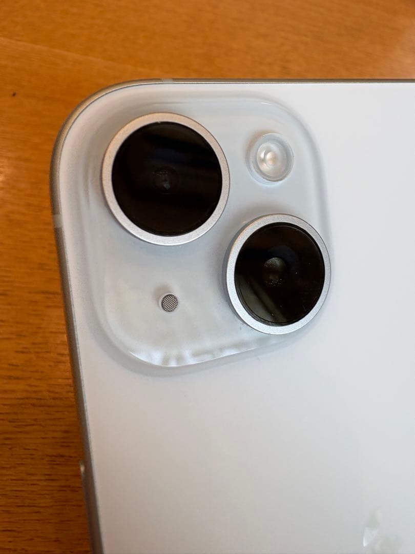 極美品　SIMフリー　iPhone15 128GB ブルー