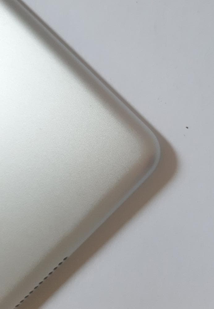 訳あり iPad 第6世代 32GB 電池良好98％ A1954 セルラーモデル