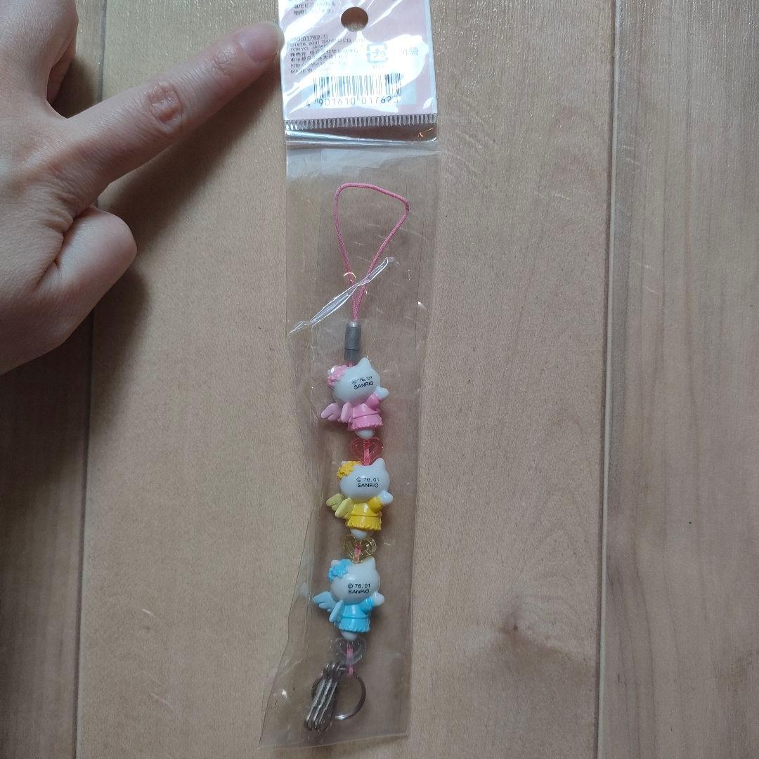 ※超希少 新品未開封※ エンジェルキティ 3連 ケイタイストラップ