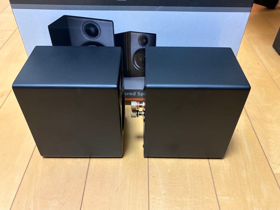 スタンド付き　audioengine 2+ wireless
