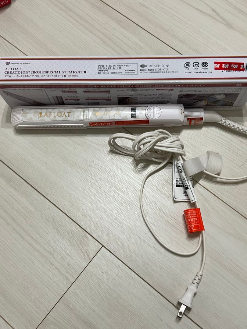 クレイツ　ストレートヘアアイロン（保証書とレシート付き）　一度のみの使用