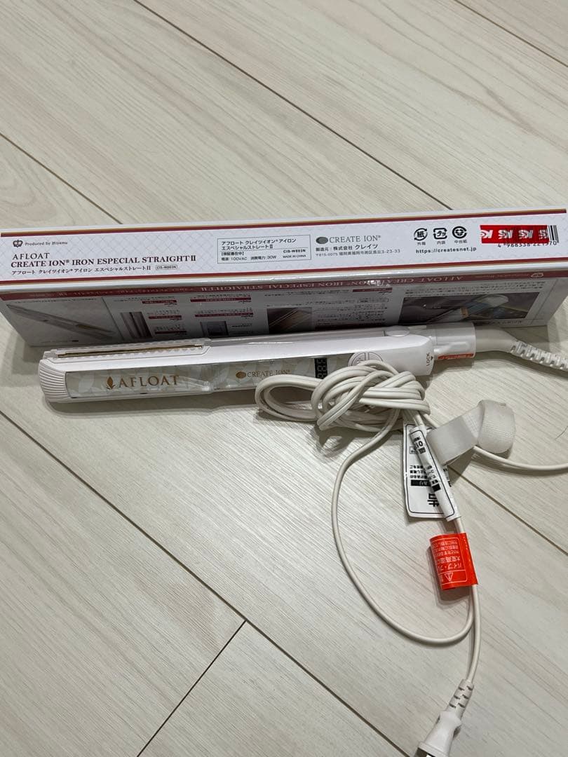 クレイツ　ストレートヘアアイロン（保証書とレシート付き）　一度のみの使用