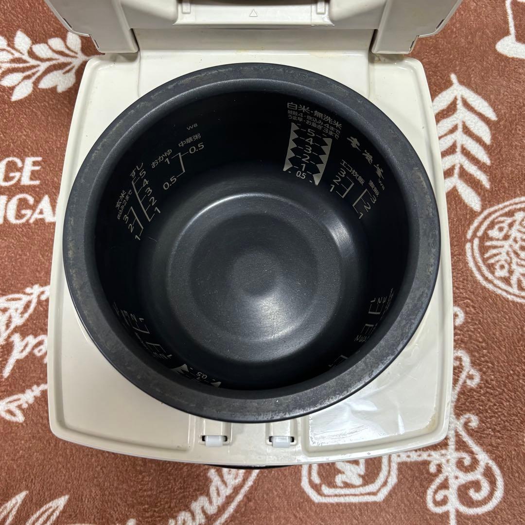 三菱電機/NJ-VW108-W 炊飯器 本炭釜 白和三盆