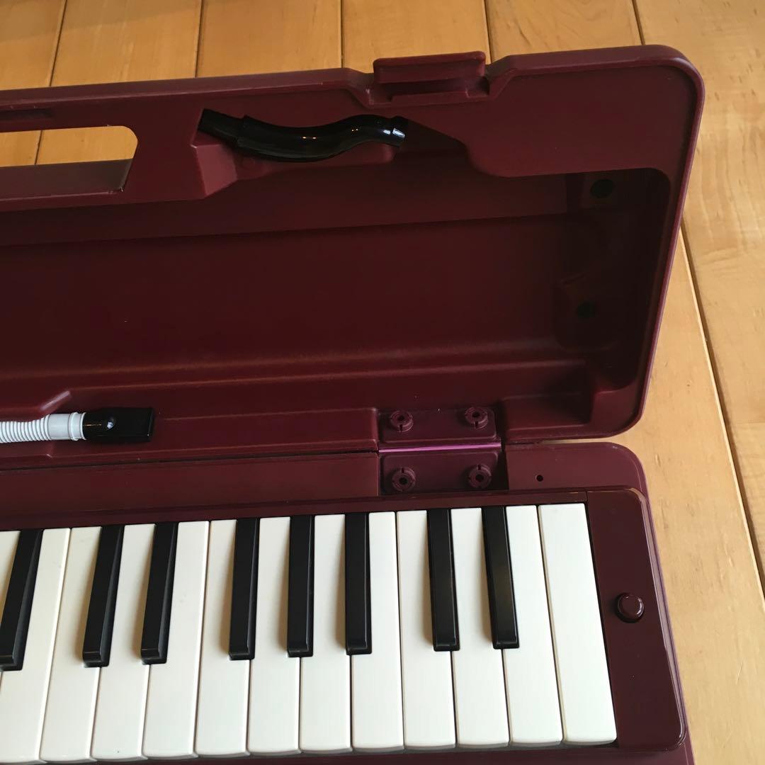 ヤマハ　ピアニカ　鍵盤ハーモニカ　マルーン　P-37D