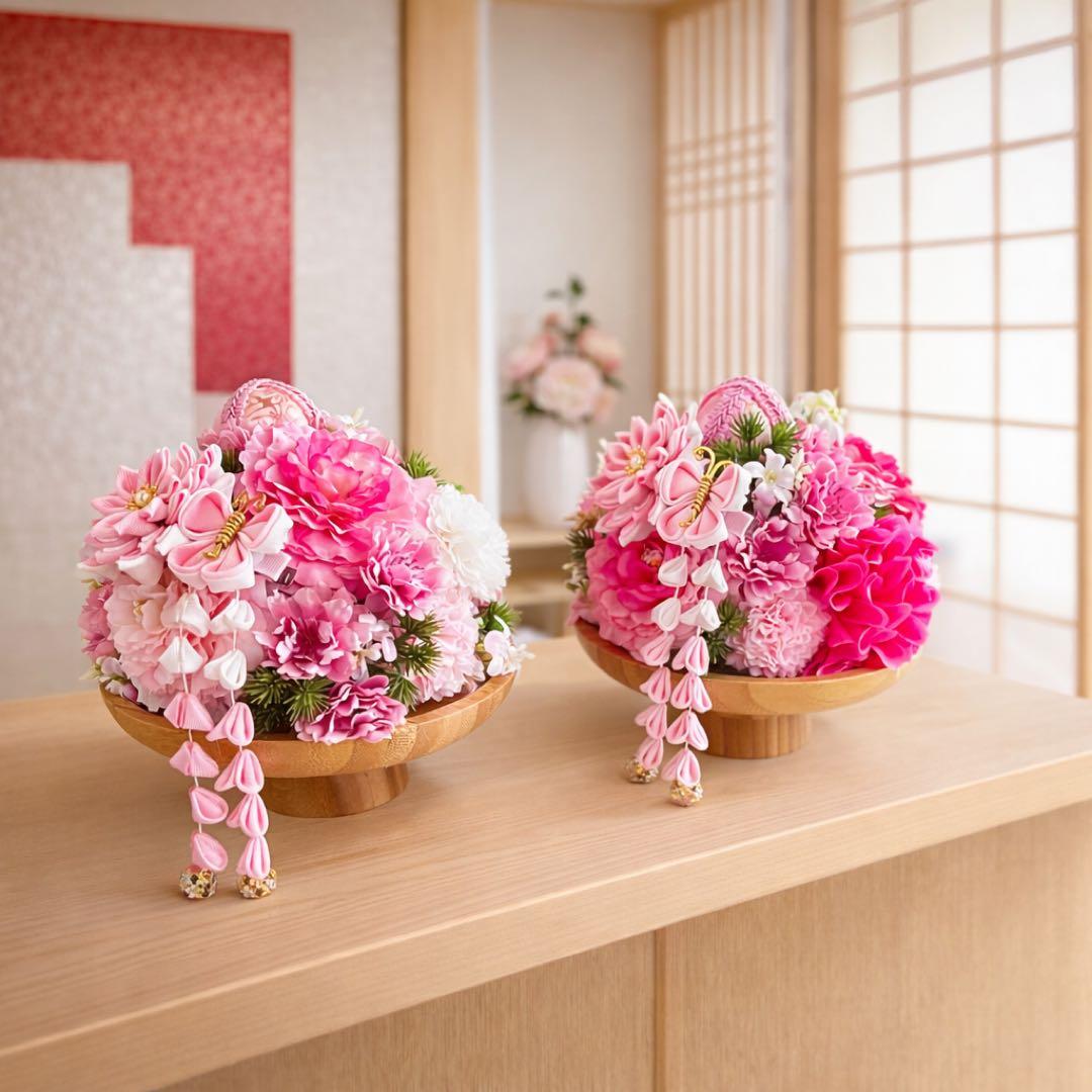 みるきぃままページ　【桃の節句にも】鏡餅アレンジ つまみ細工ピン付き飾り