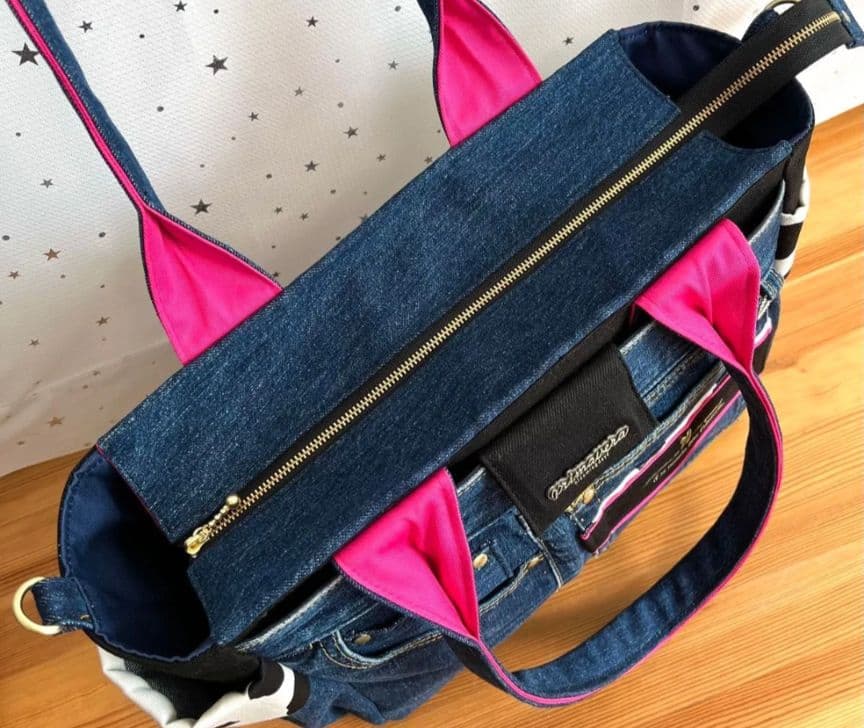 大きめデニムリメイクバッグ（LL）No.960☆トートバッグ　マザーズバッグ