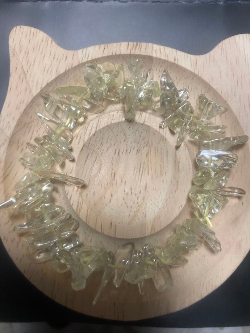 リビアングラス♥️細石ブレスレット