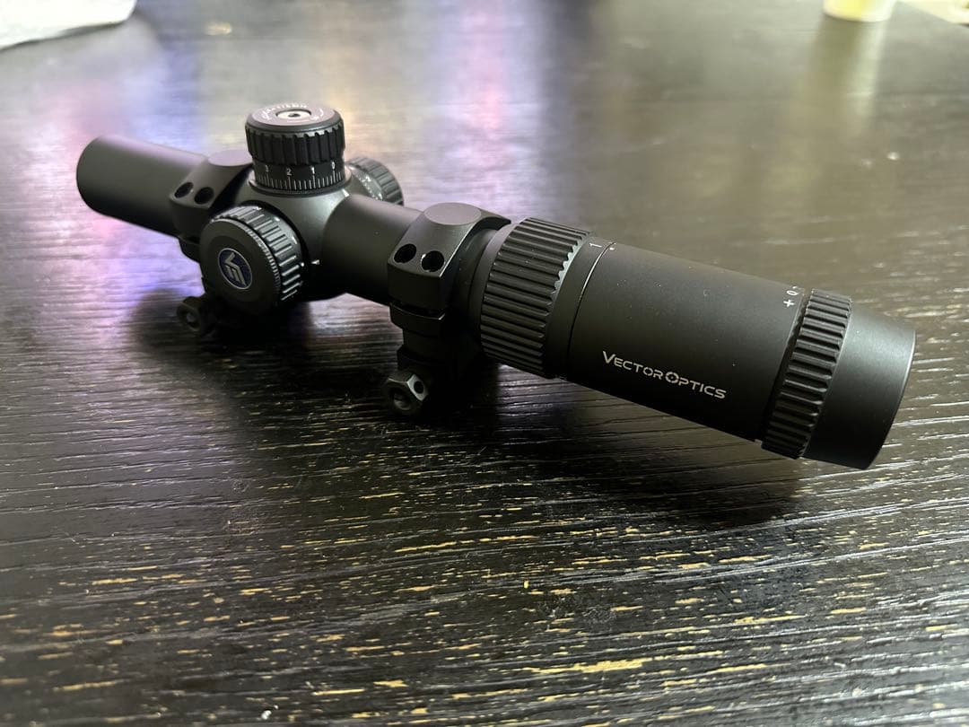 トイガン Vector Optics Forester 1-5x24 Fiber