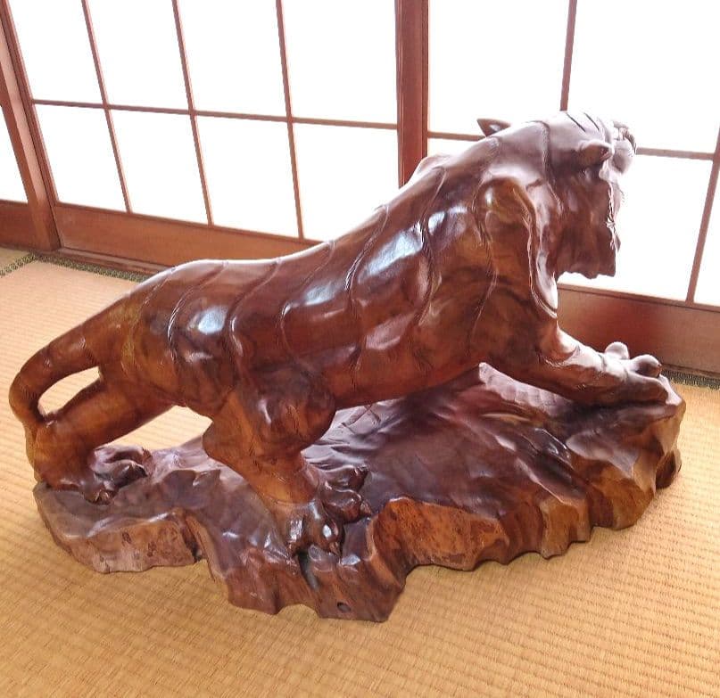 ヴィンテージ 昭和レトロ 置物 木彫り 一刀彫 虎 大型 和室 店舗 縁起物