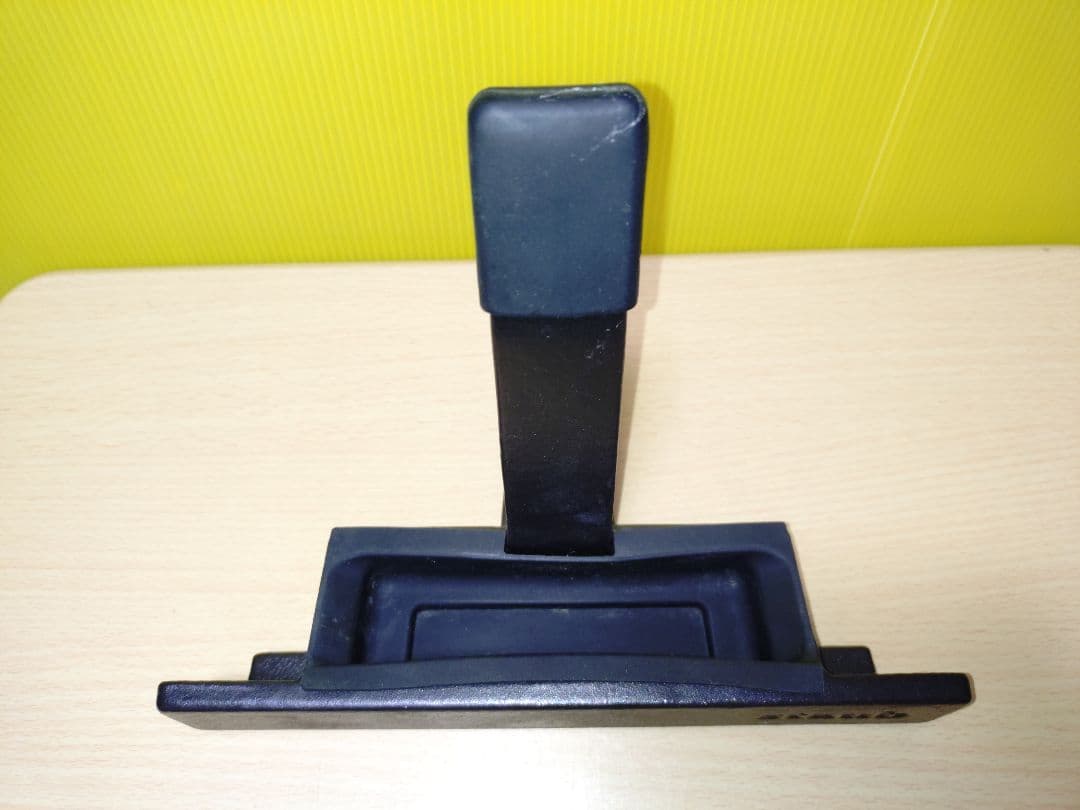 ストウブ　リッドホルダー