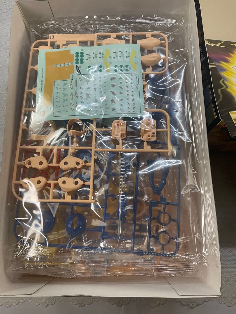 MG SUPER SAIYAN 孫悟空 プラモデル