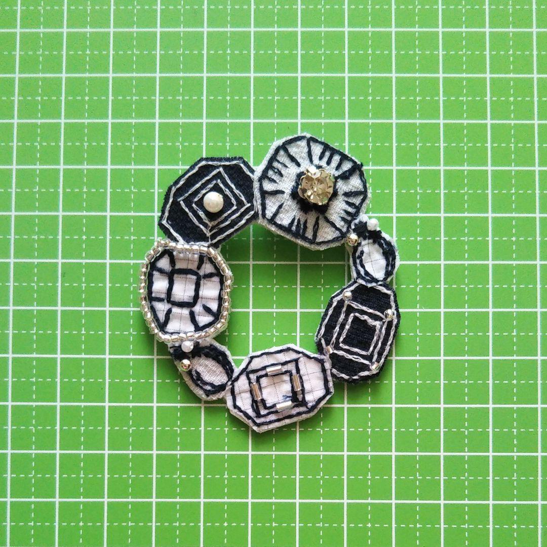 ⚠️ブルーリバー9-33 ハンドメイド ブローチ ミナペルホネン生地使用