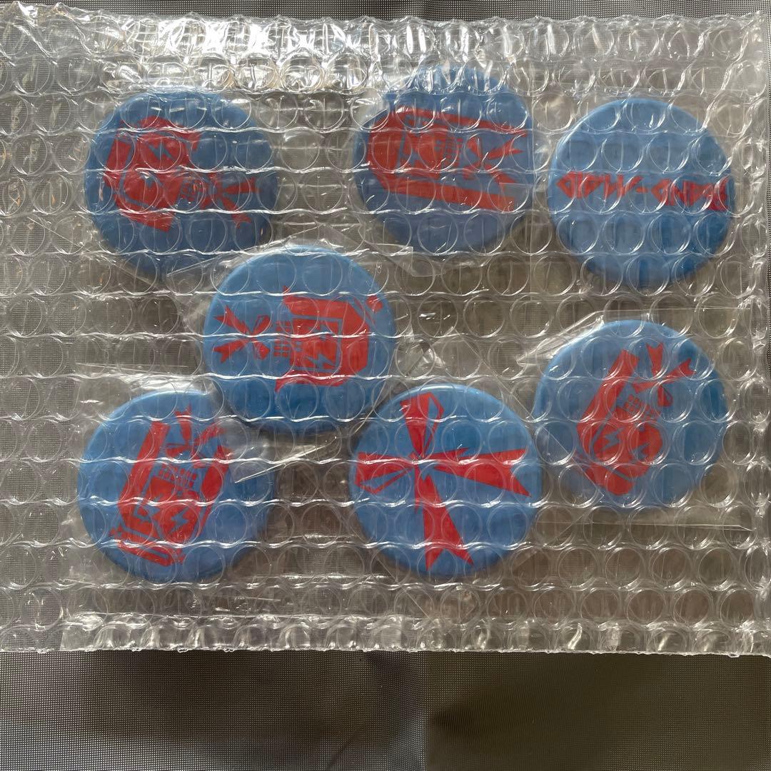 BAND-MAID ブルー缶バッジ7個&オリジナルdポイントカード