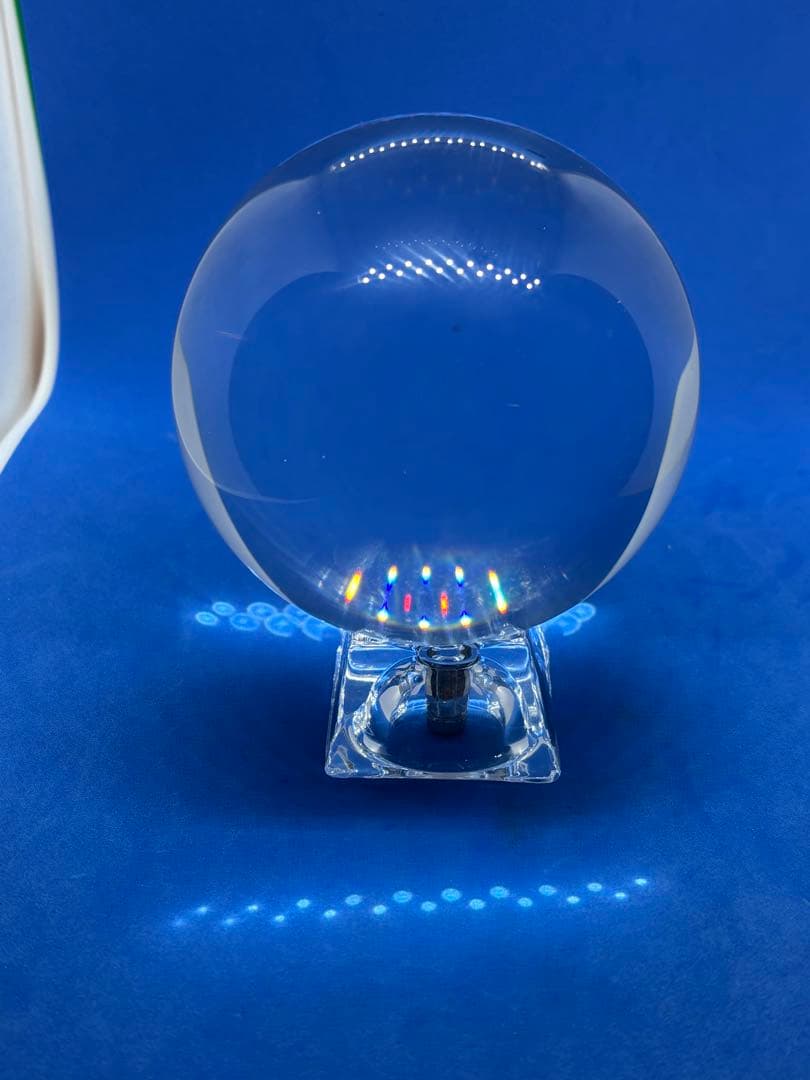 【光り輝く浄化の力】白水晶クリスタルボール直径9cmLEDカラーチェンジ台座付き