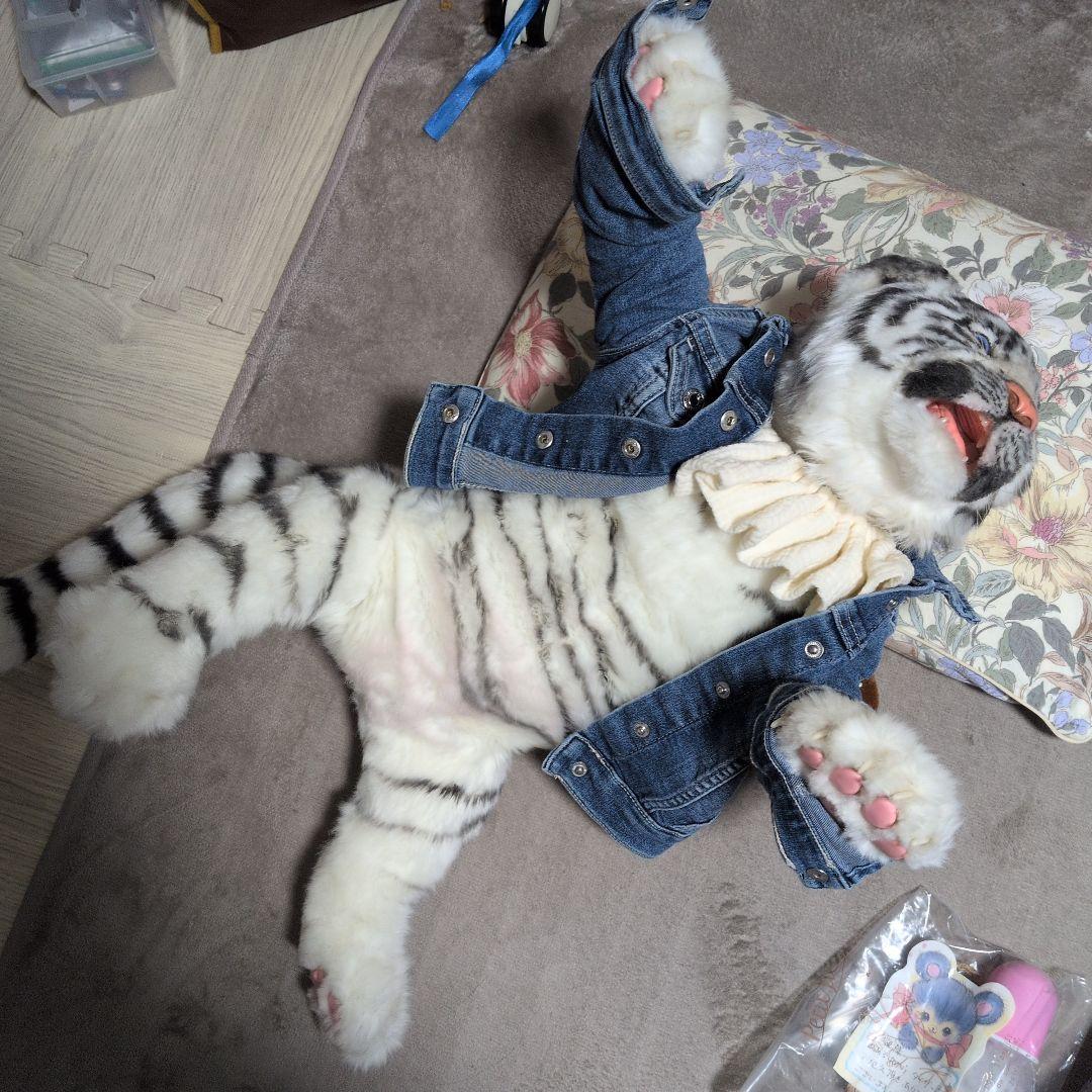 ホワイトタイガー ぬいぐるみ⭐️リボーンドール⭐️海外作家