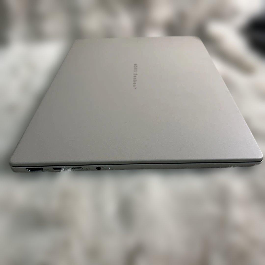 ASUS ノートパソコン Zenbook SORA UX3407RA ベージュ