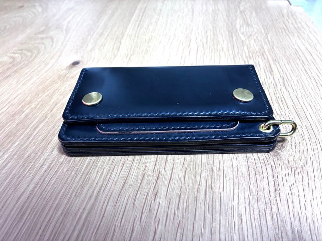 ミドルトラッカーウォレット　コードバン