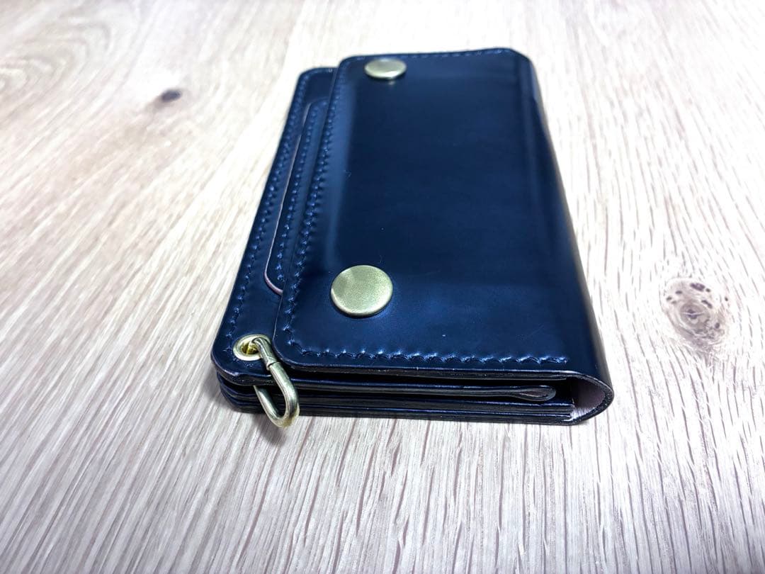 ミドルトラッカーウォレット　コードバン