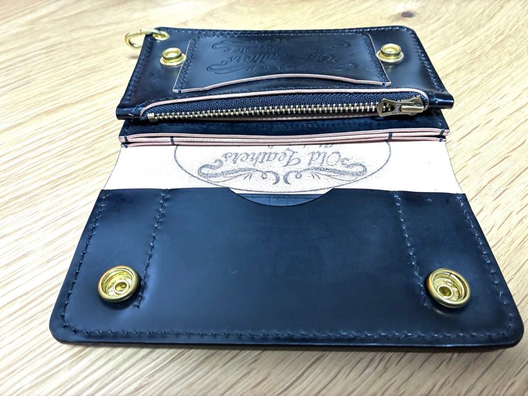 ミドルトラッカーウォレット　コードバン