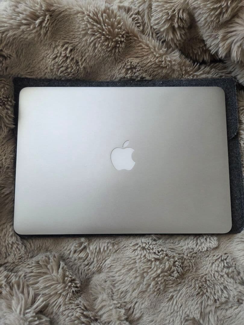 MacBook本体 Apple MacBook Air A1466