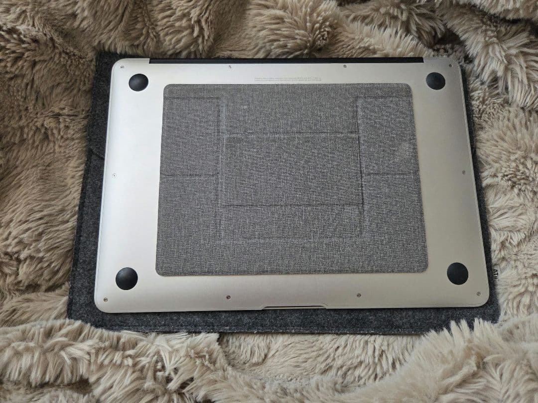 MacBook本体 Apple MacBook Air A1466