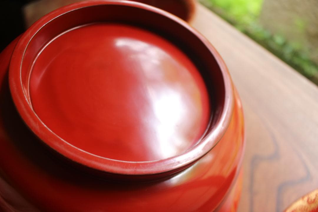 時代逸品！時代金縁朱漆に優美な葡萄唐草沈金の映える三つ組み大鉢（検輪島塗菓子鉢