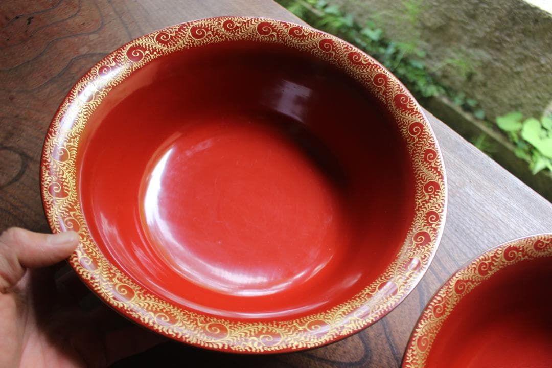 時代逸品！時代金縁朱漆に優美な葡萄唐草沈金の映える三つ組み大鉢（検輪島塗菓子鉢