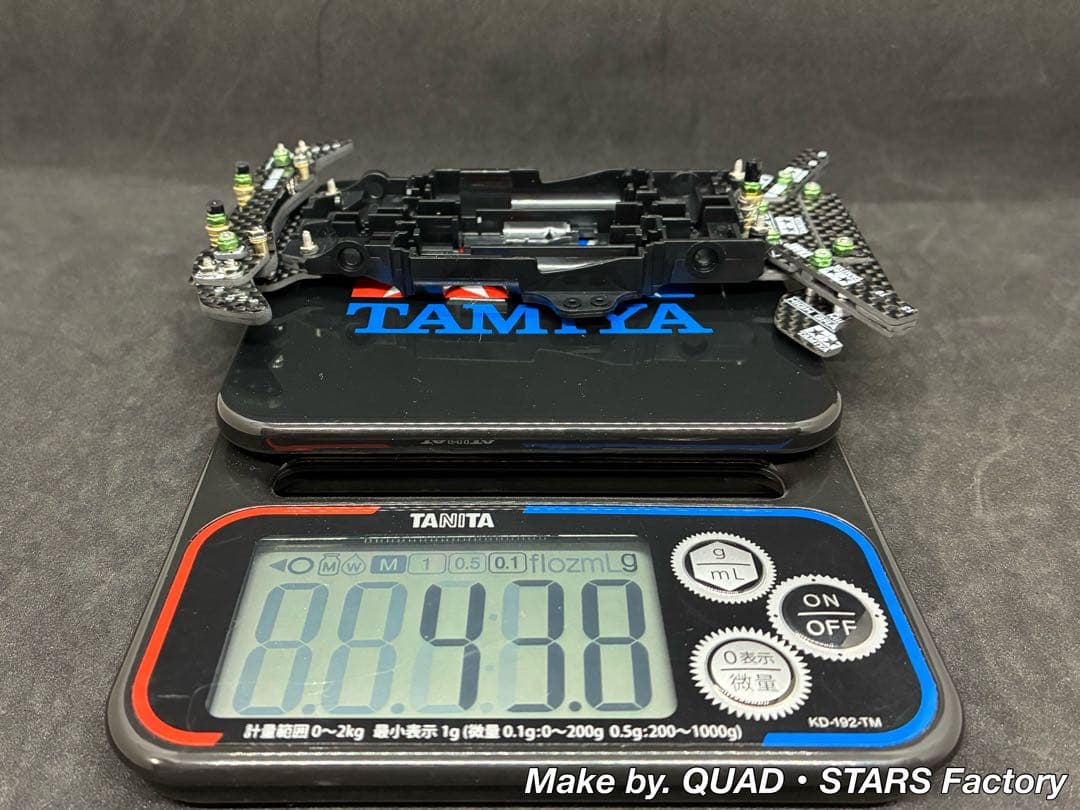 【ミニ四駆・ME用】2軸ATピボット＋1.5mm段下げ3mm厚＋1軸リヤアンカー