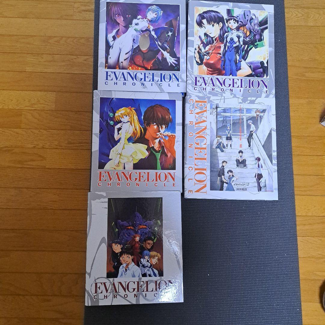週刊エヴァンゲリオンCHRONICLE全５巻+綾波レイフィギュア、クリアファイル