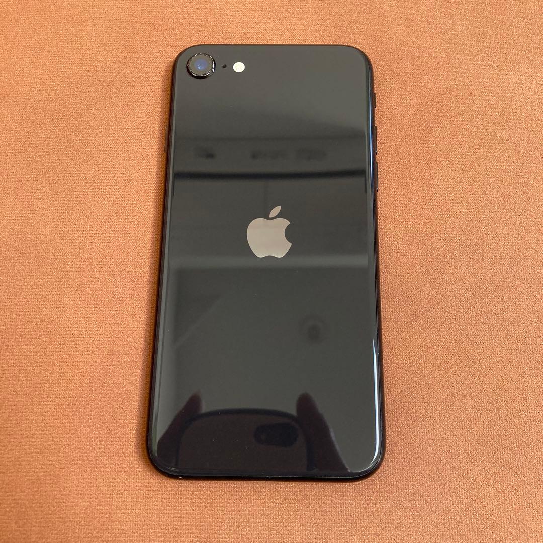 788【早い者勝ち】iPhoneSE2 第2世代 64GB SIMフリー☆