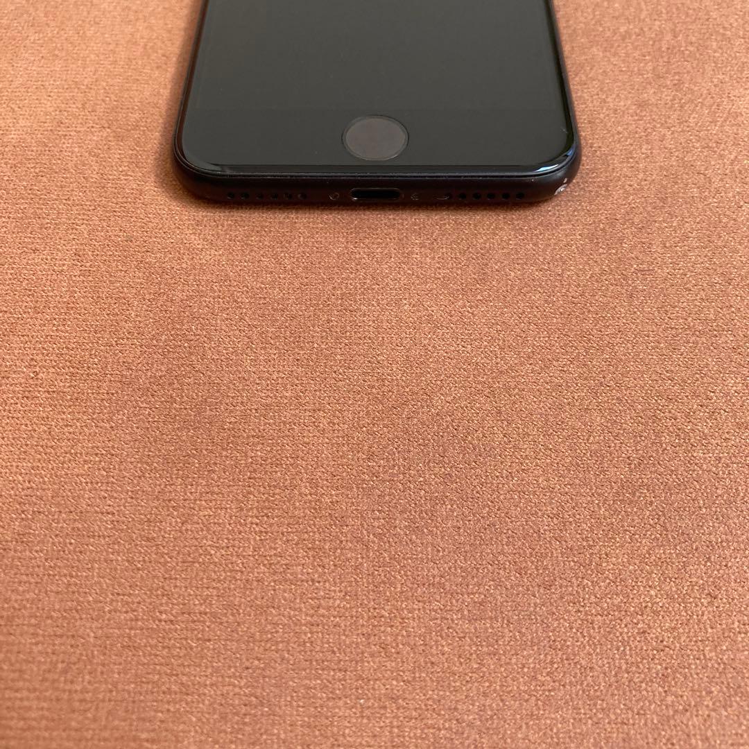 788【早い者勝ち】iPhoneSE2 第2世代 64GB SIMフリー☆