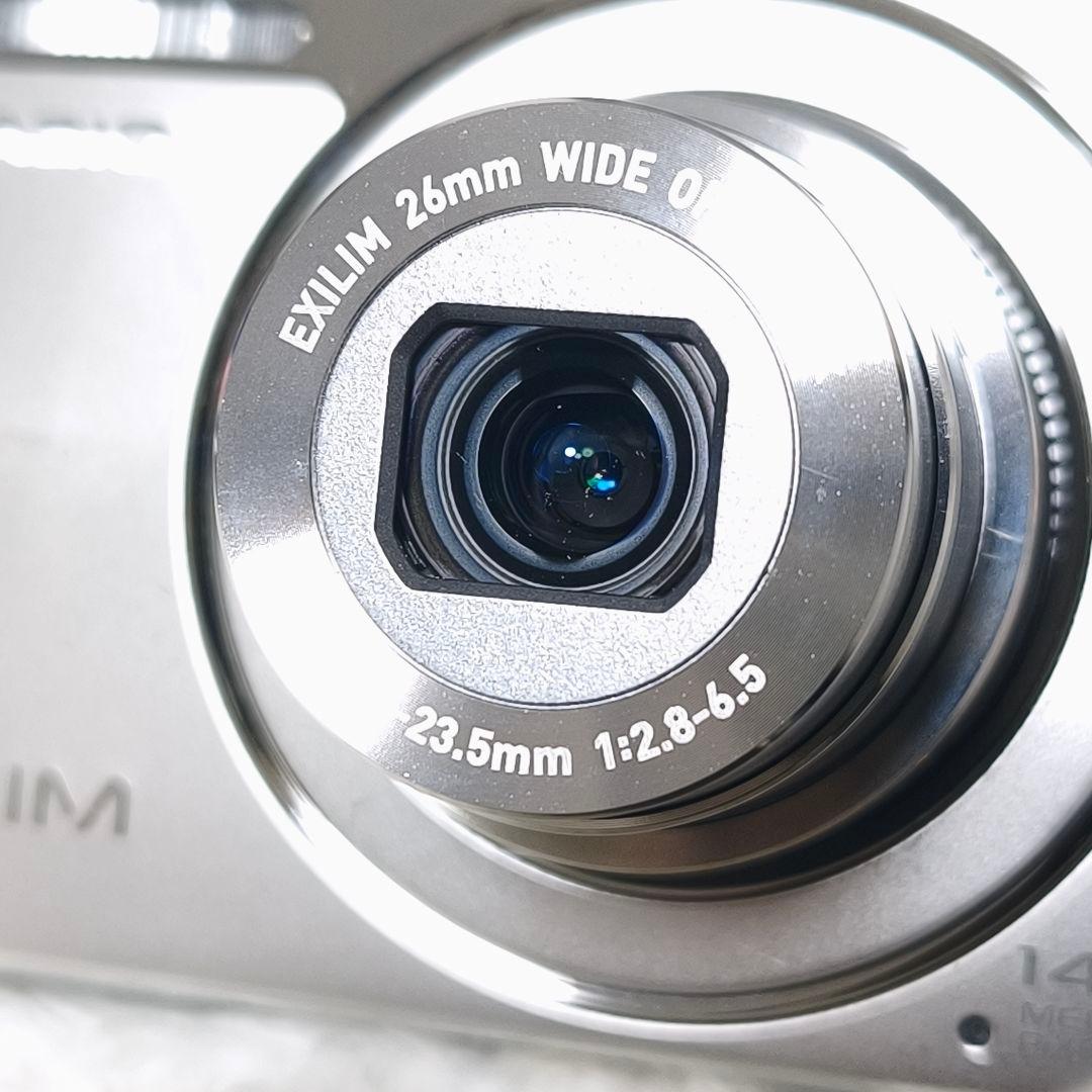 美品✨CASIO EXILIM EX-Z2000 シルバー 付属品 実写美