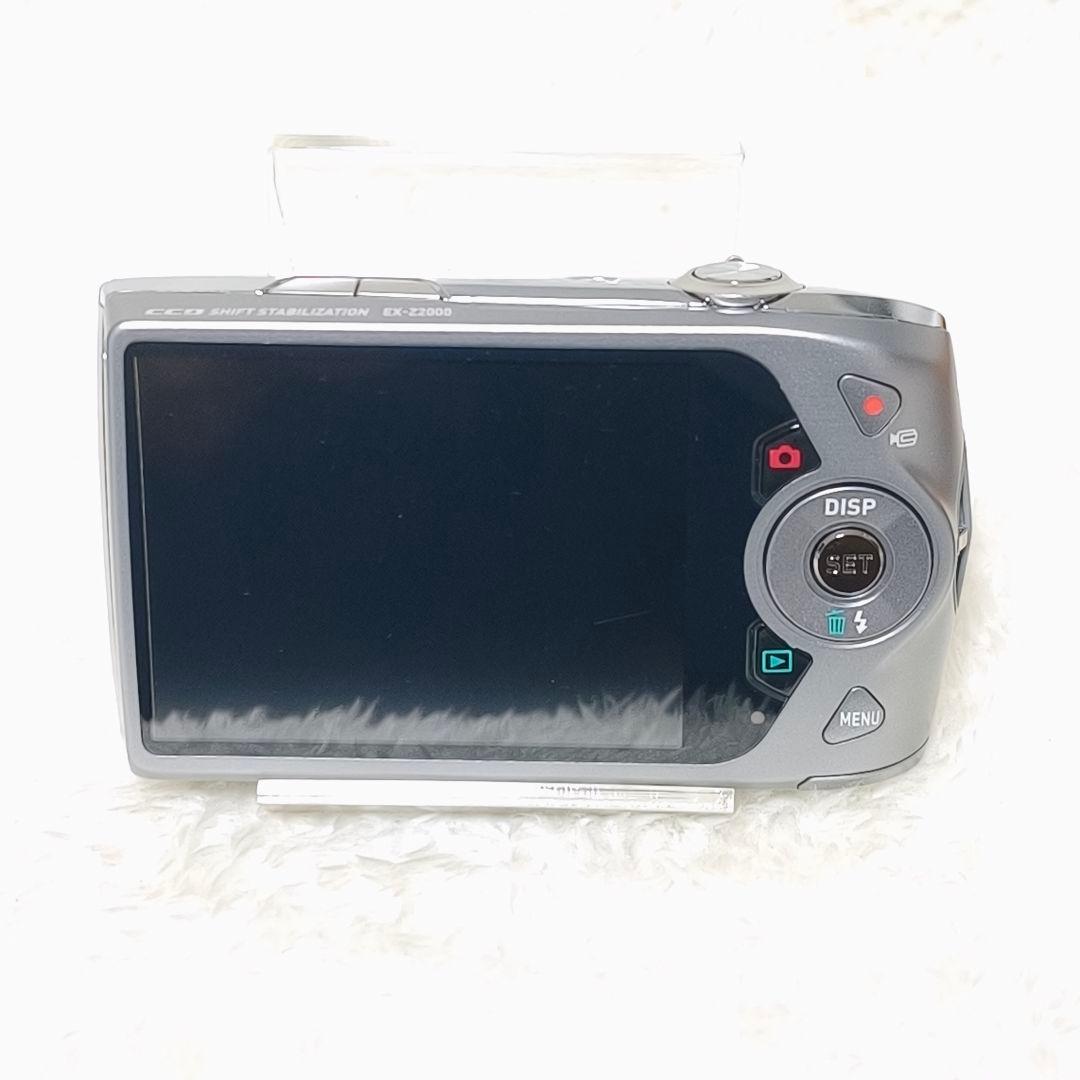 美品✨CASIO EXILIM EX-Z2000 シルバー 付属品 実写美