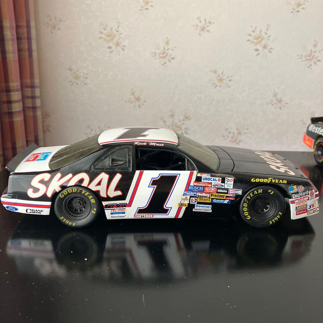 【アメリカン雑貨】ERTL FORD
