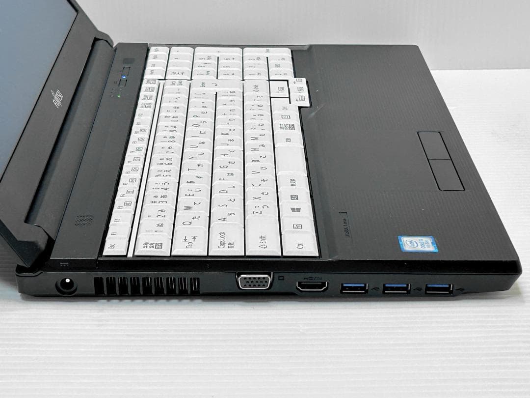 第8世代Core i5 LIFEBOOK A579/B 8G 500G DVD