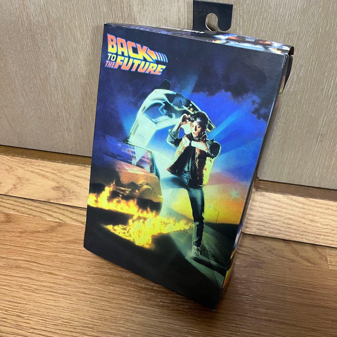 バックトゥザフューチャー マーティー マクフライ フィギュア　NECA