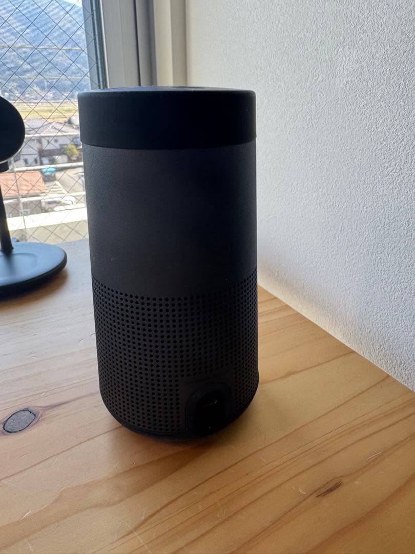 Bose ワイヤレススピーカー ブラック　置くだけ充電器付き