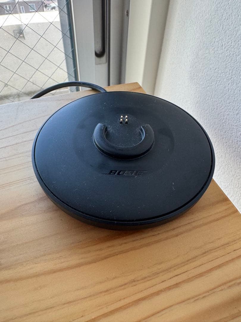 Bose ワイヤレススピーカー ブラック　置くだけ充電器付き