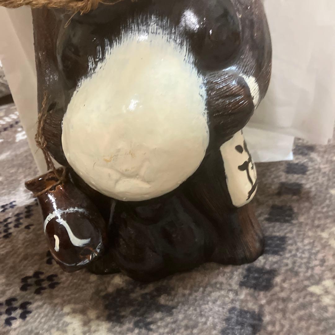 信楽焼　たぬきの置き物