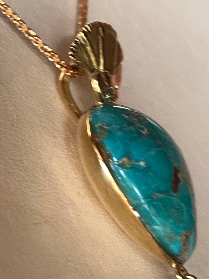 天然石Ｋ１８ターコイズ・イエローダイヤ0.4ct.パライバトルマリン　Ｐトップ