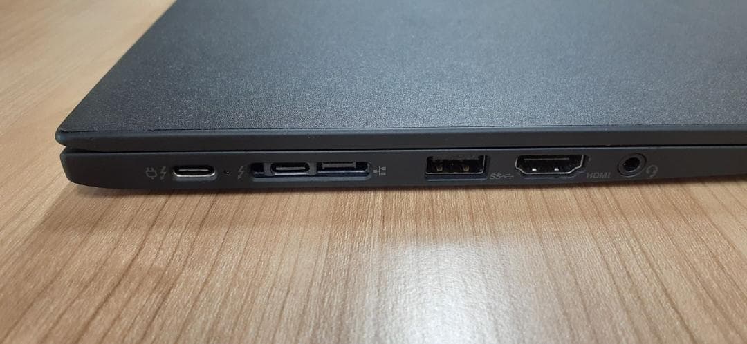 60L0320-04【完全ジャンク】ThinkPad X1Carbon Gen8