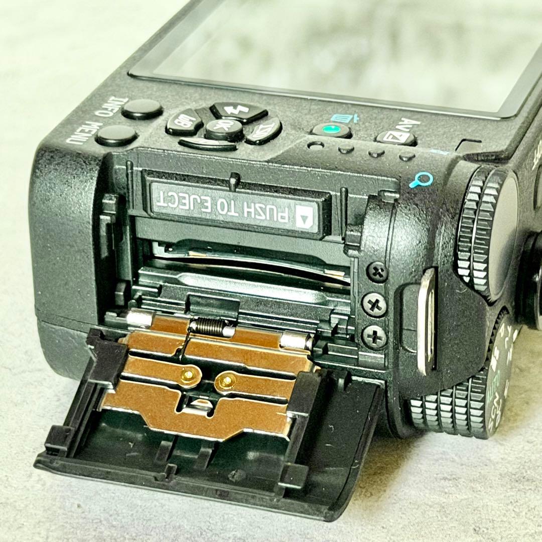 デジタルカメラ PENTAX Q10 STANDARD ZOOM