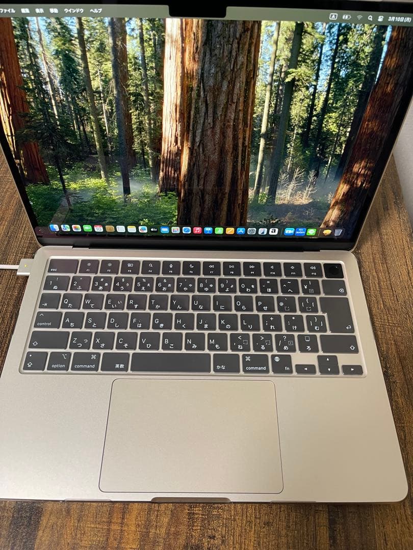 ほぼ新品MacBookAir M3 13インチ- 2025年1月購入