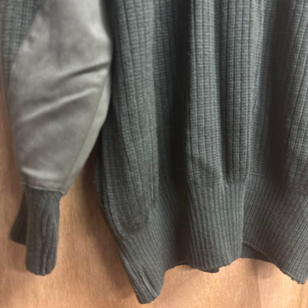 コマンドニット　パッチ付きオリーブグリーンニット　0130o178