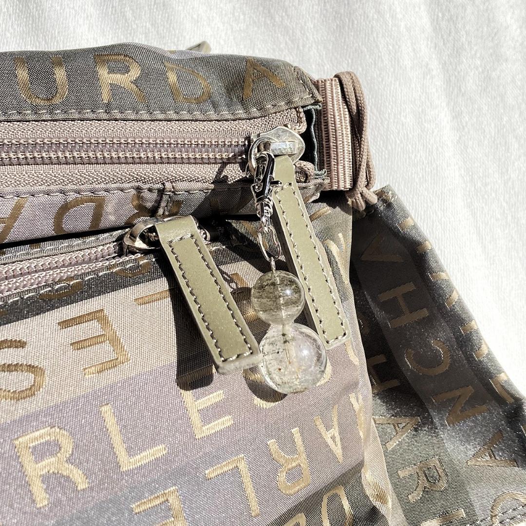 【運気を上げたい！】ひょうたん型 グリーンファントム バックチャーム